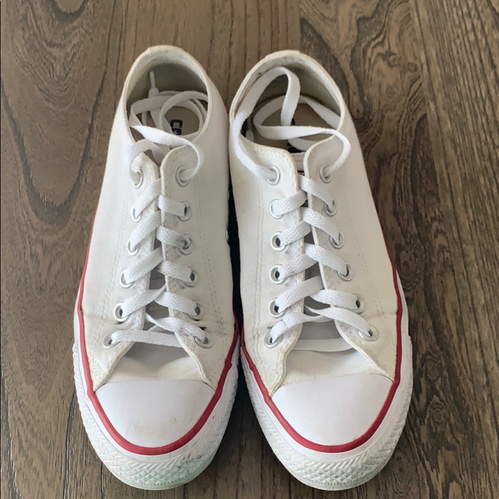 Converse size 8